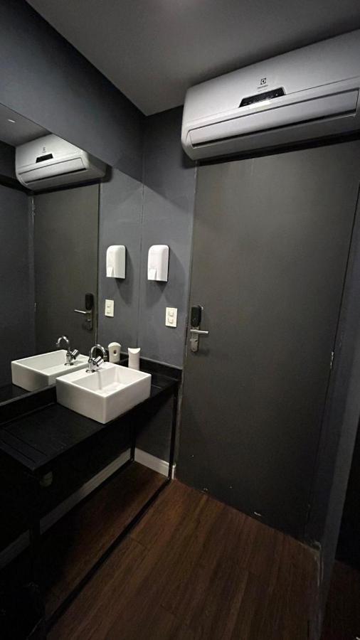 Ipanema Beach Hostel Рио-де-Жанейро Экстерьер фото