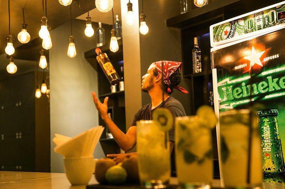 Ipanema Beach Hostel Рио-де-Жанейро Экстерьер фото